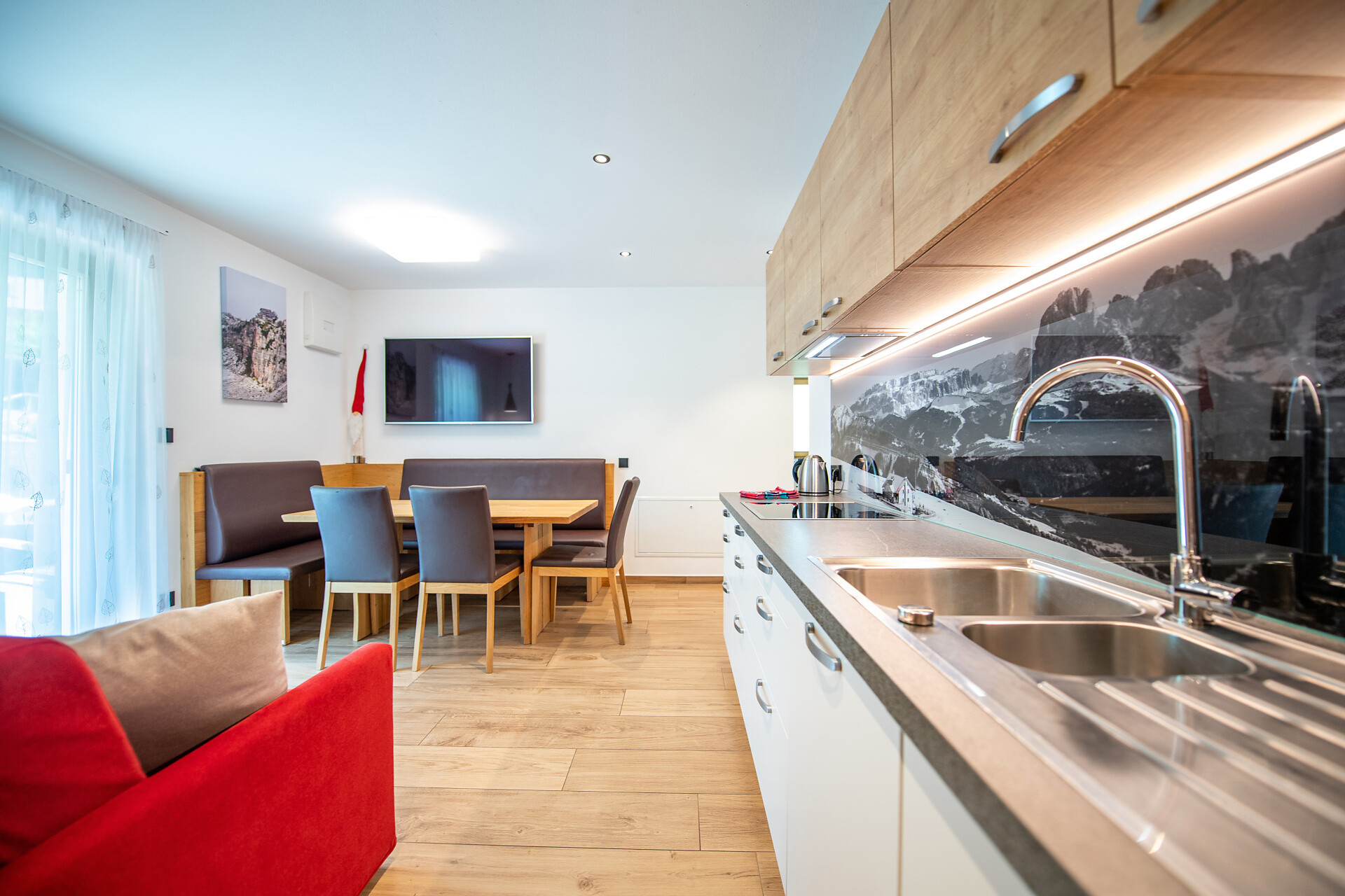 Vier-Raum-Wohnung mit Garten