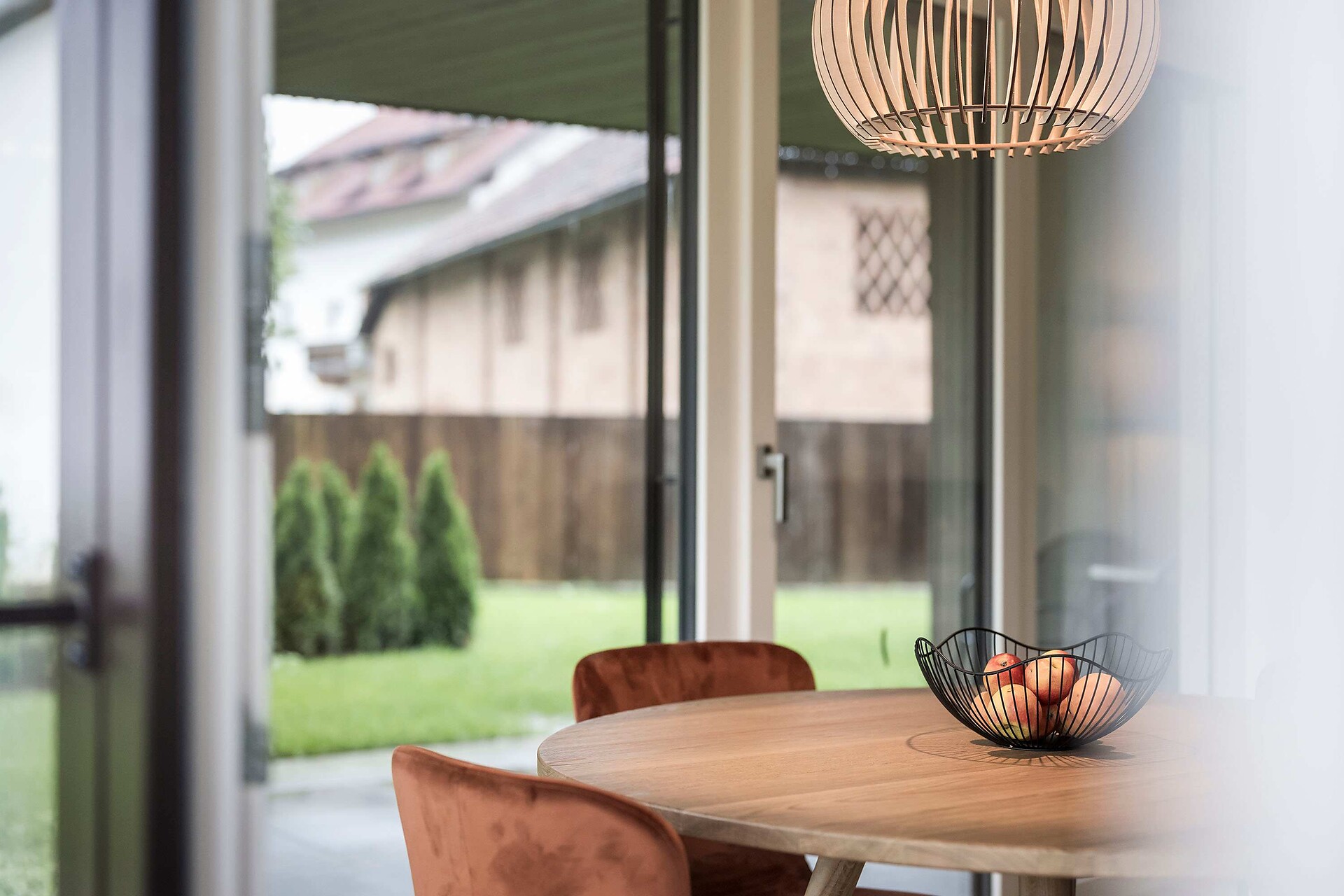Living View L