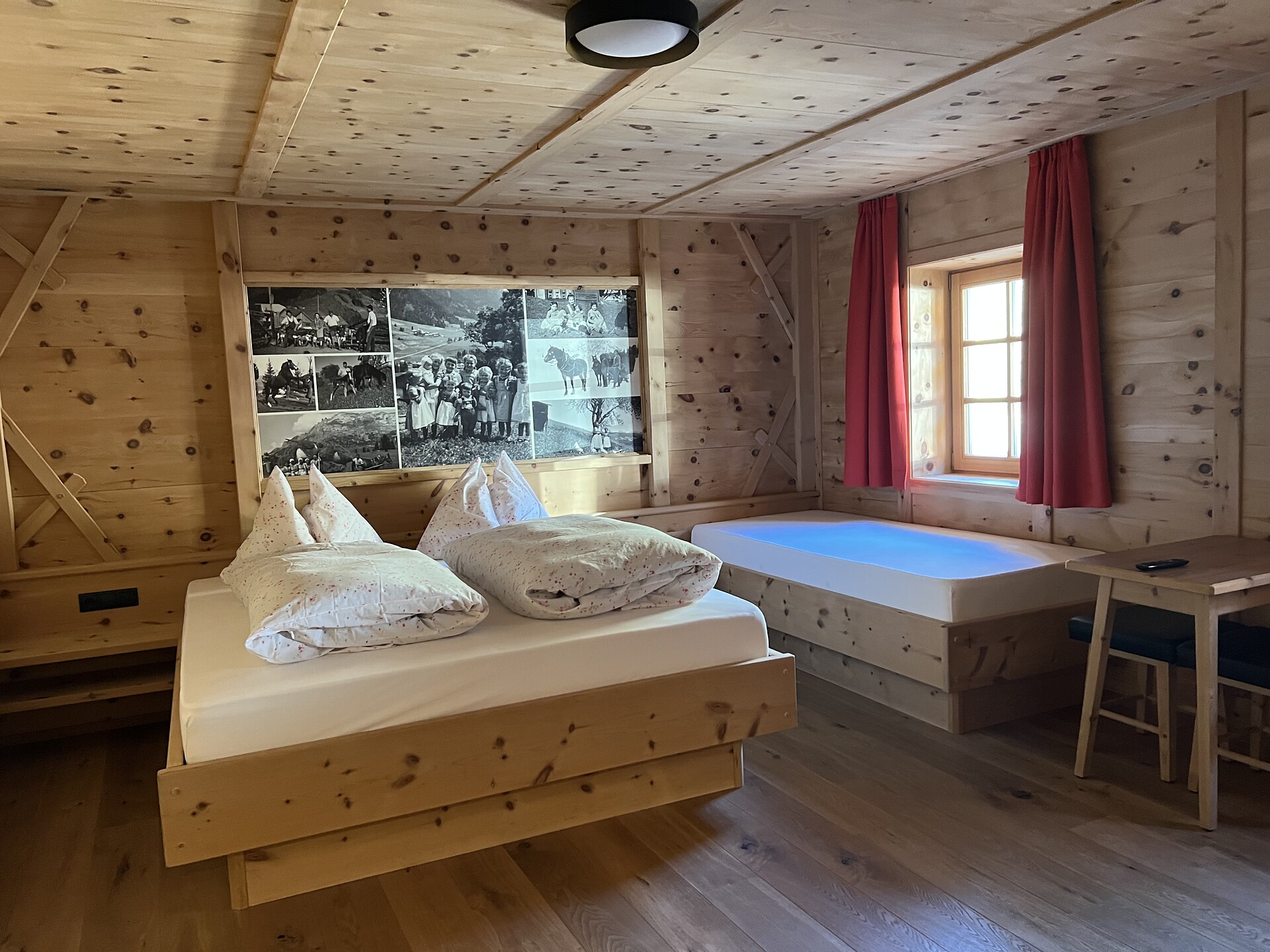 3-bedded-room
