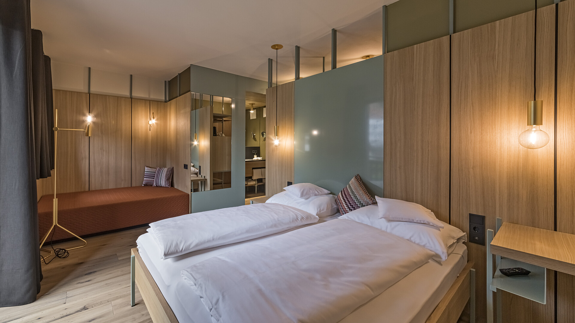 Superior Room with balcony - double bed and french sofa bed