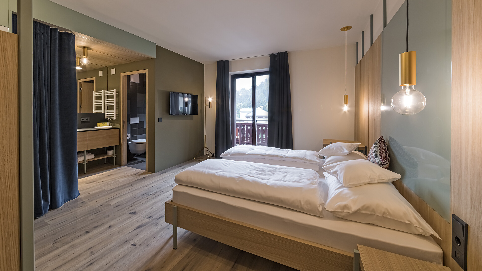 Superior Room with balcony - double bed