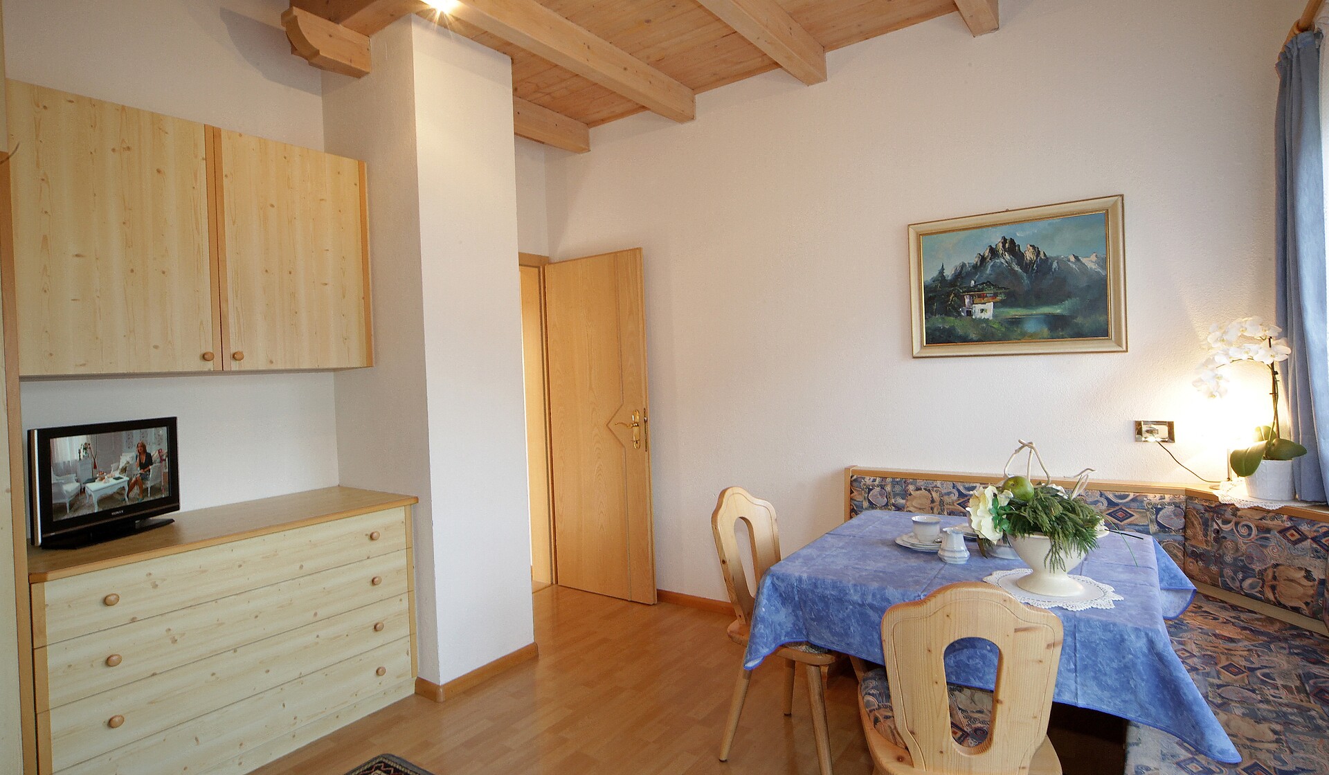 2-room apartment for 2-4 persons