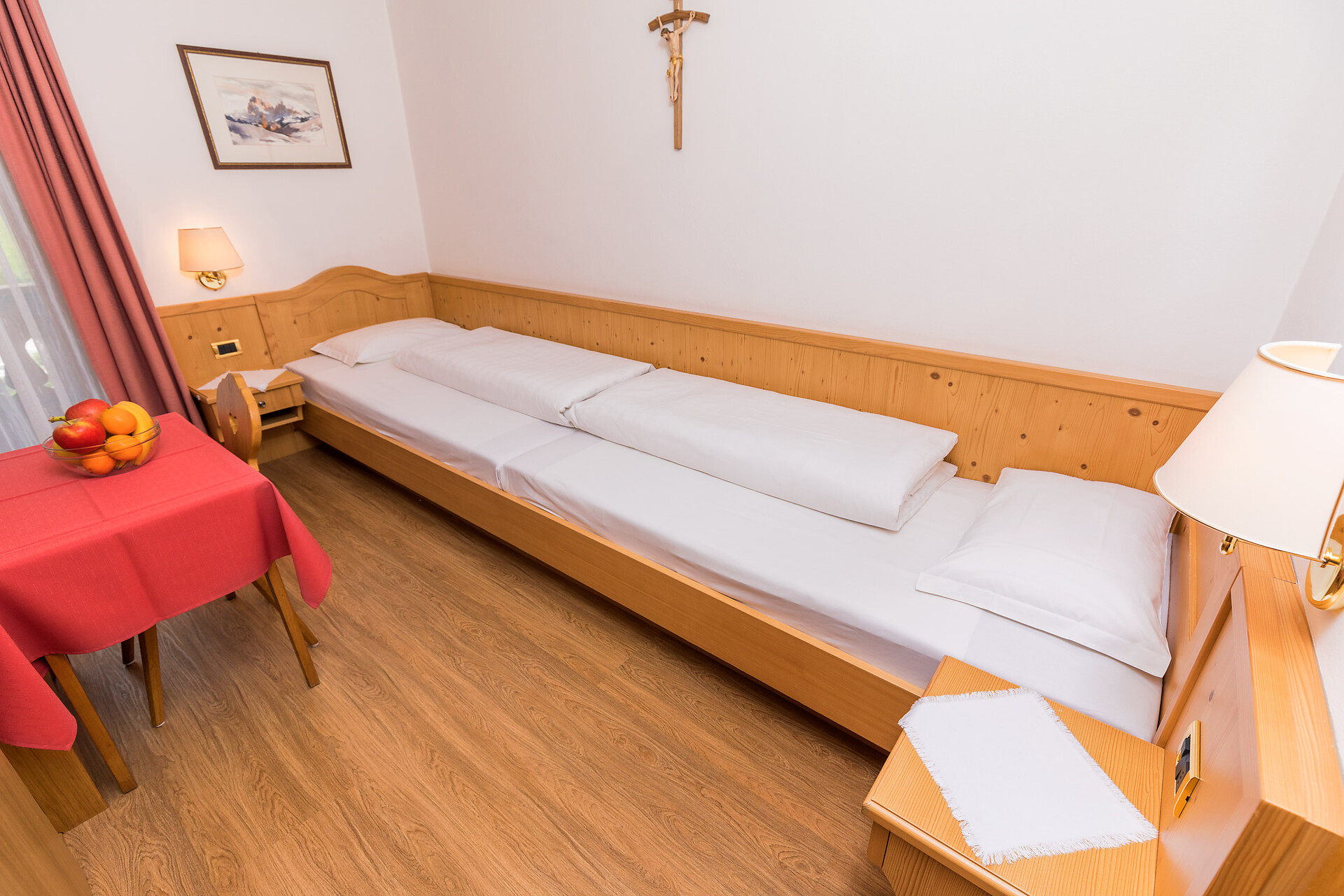 Single room with balcony