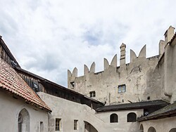 Visit Guide of the Kastelbell Castle