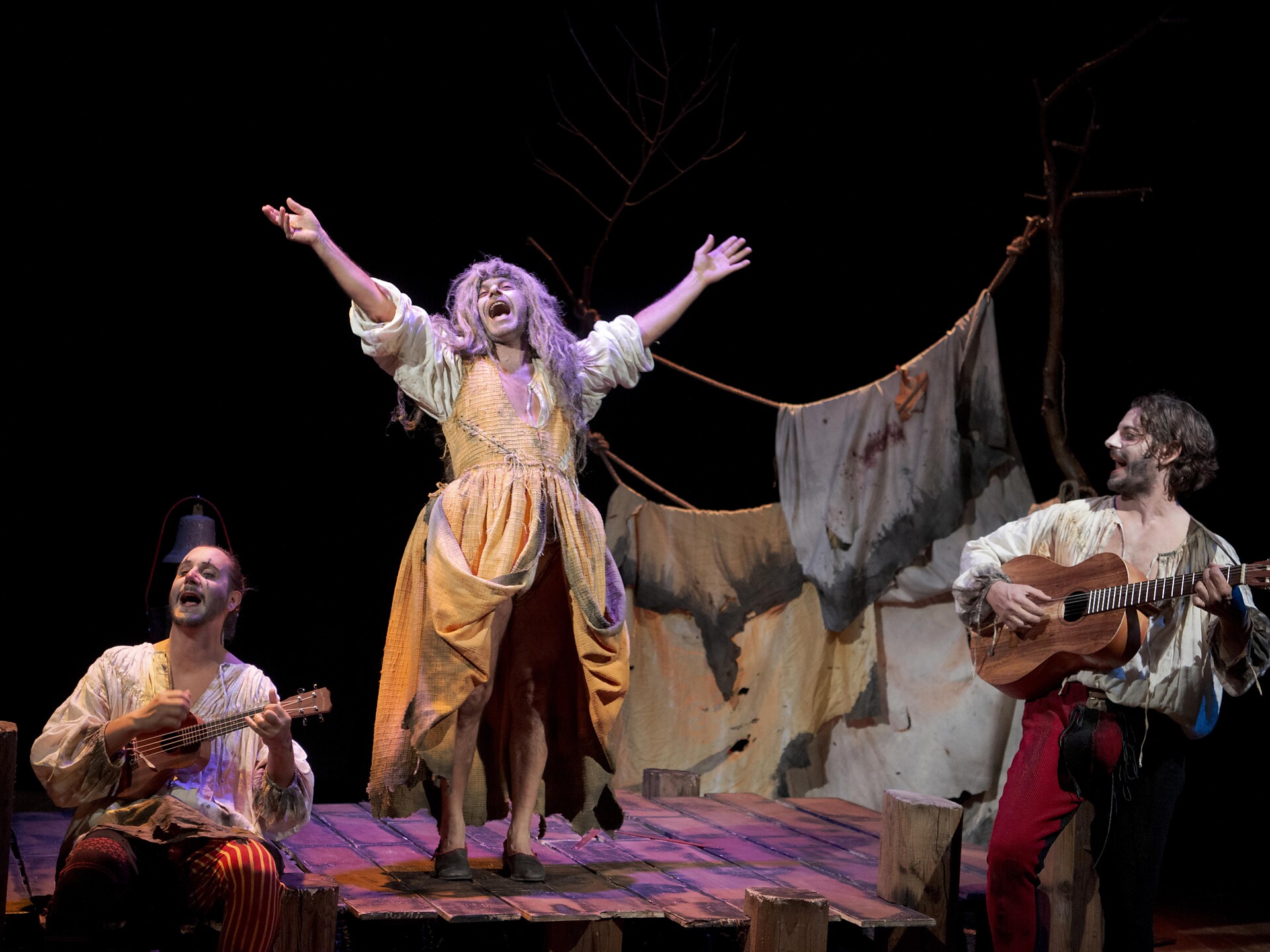 Teatro - "Buffoni all'inferno