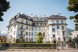Eden House Wosching 1