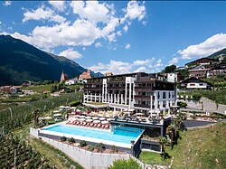 Hotel Tyrol