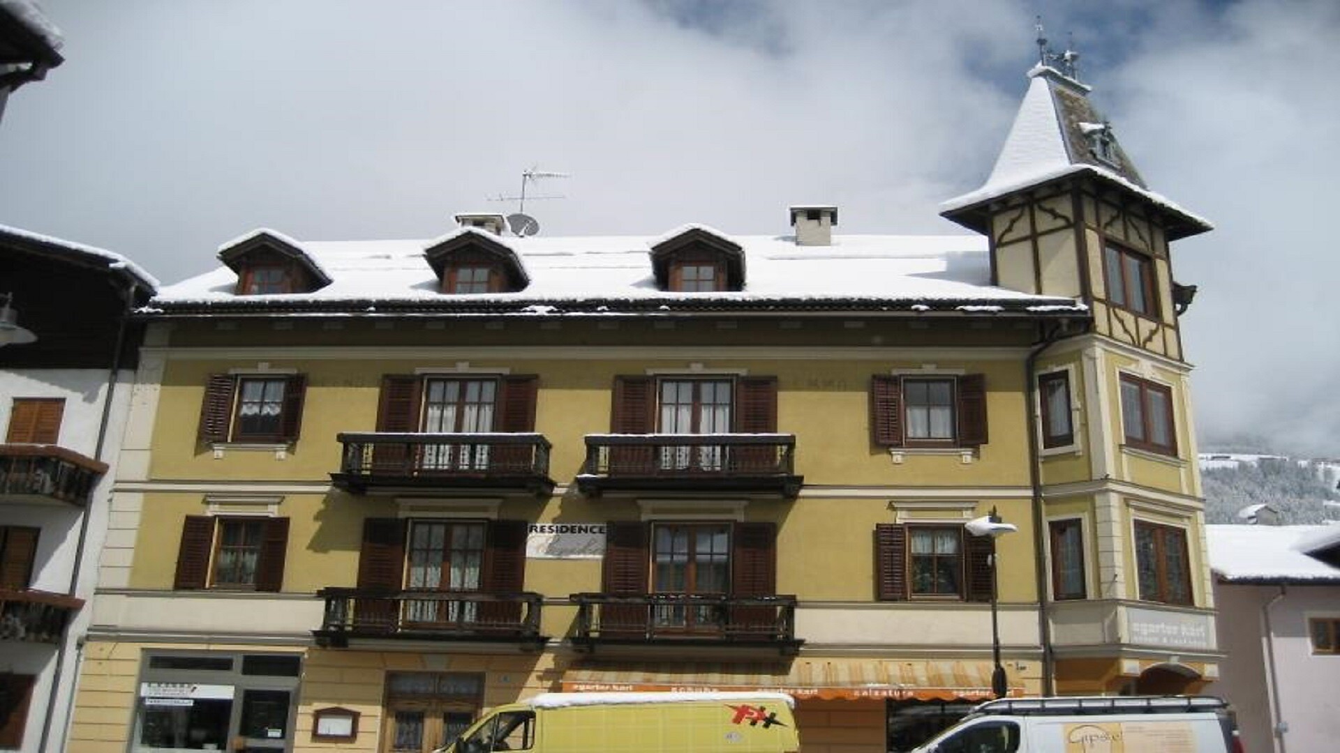 Apartments for 2-4 persons