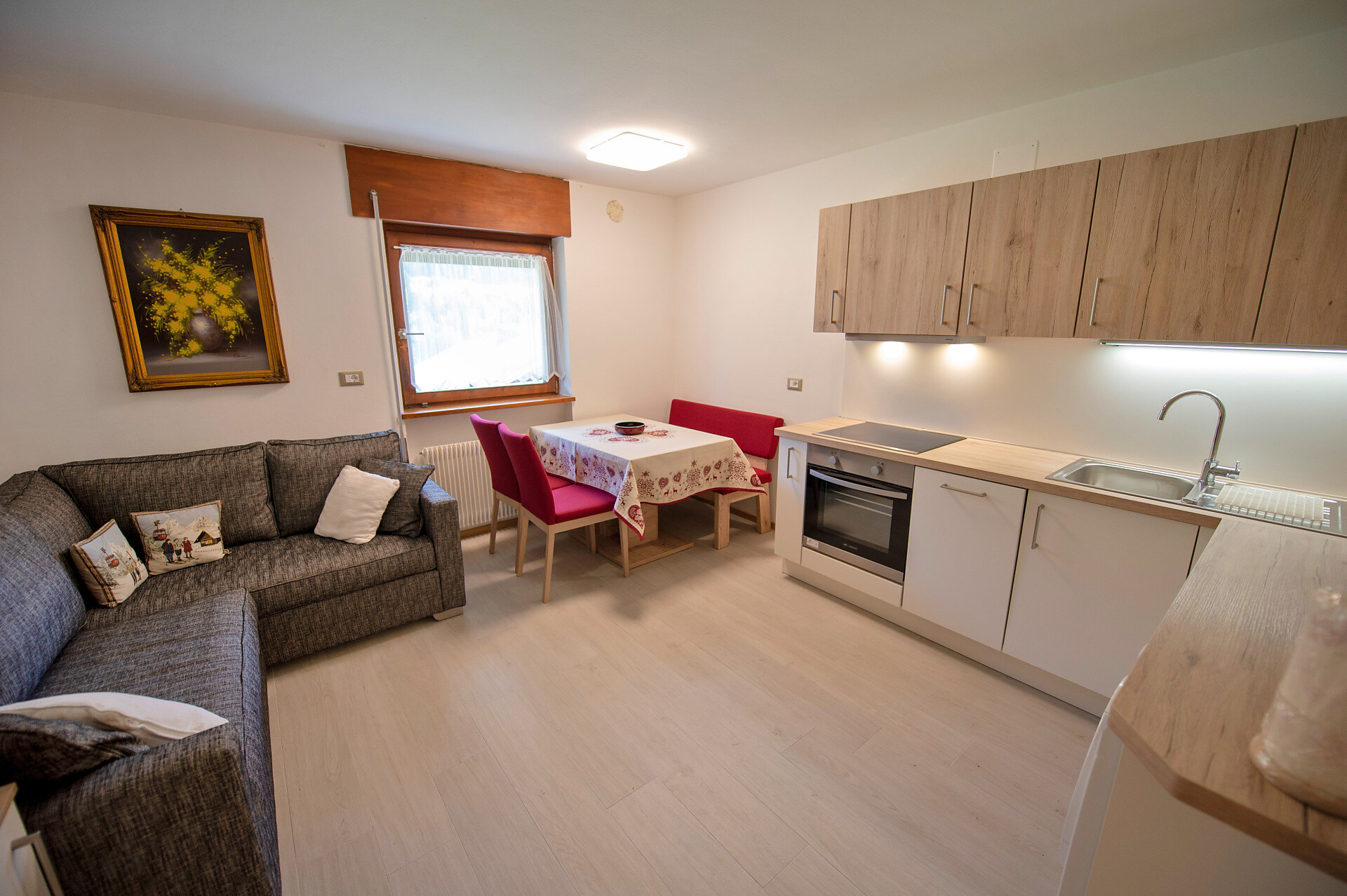 Appartamento con 2 camere da letto e giardino