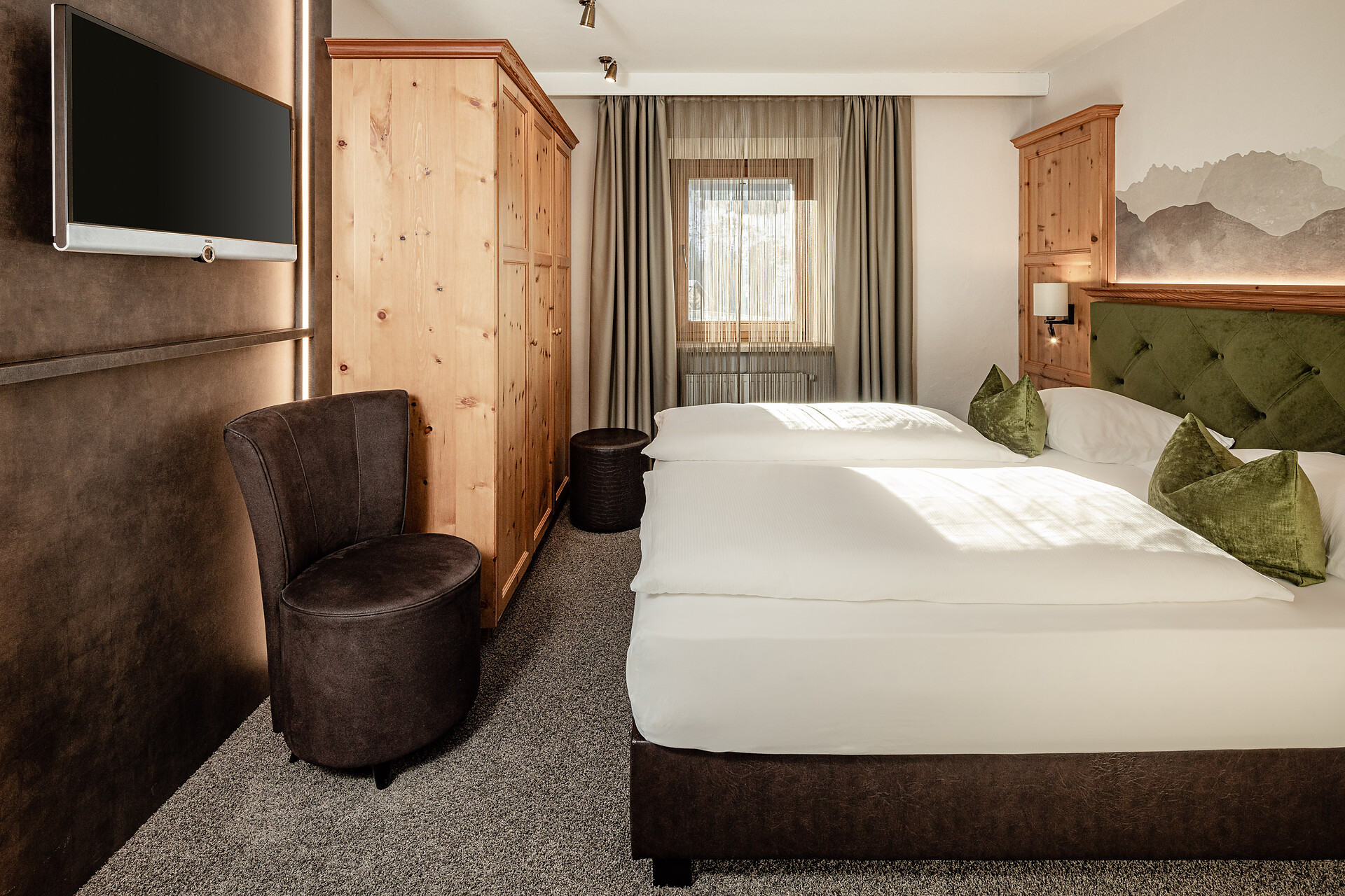 Regal double room