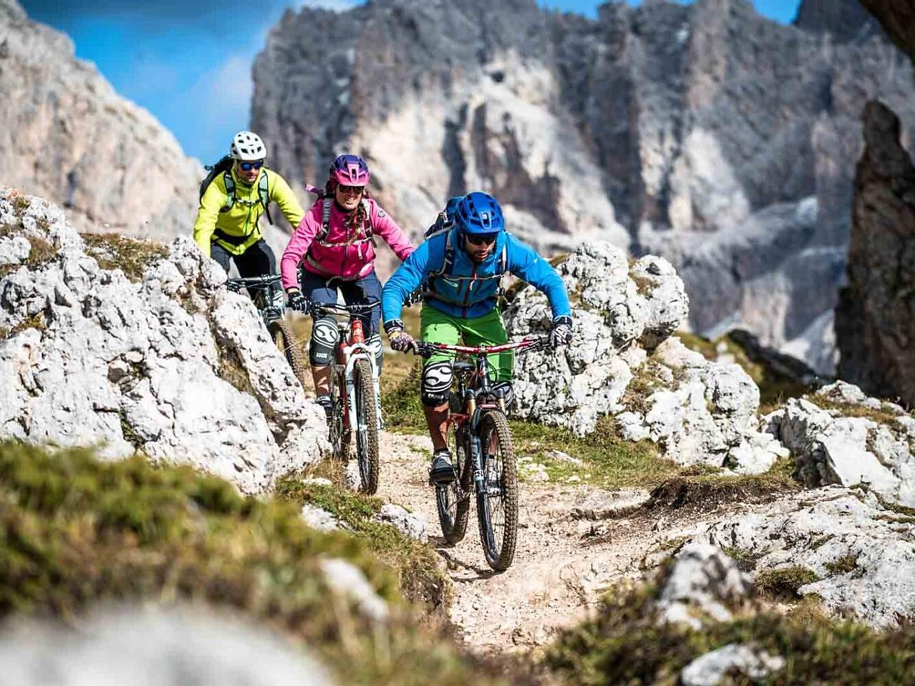 fritz berger zelt campo 4 Tunnelzelt | Aufenthaltszelt Camping mit Stehhöhe | freistehend, wasserdicht Bryce Harper Batch:4pcs Rab Latok Mountain 3