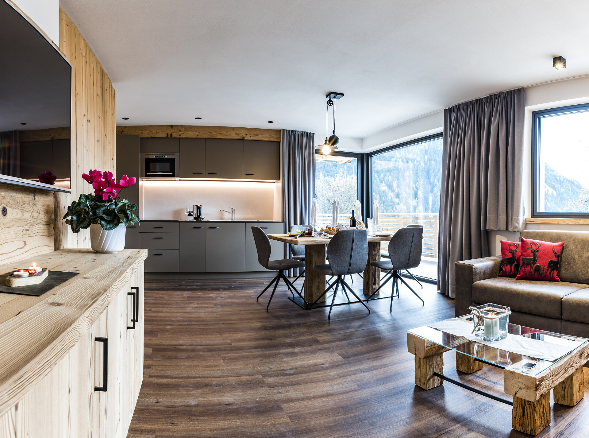 Appartamento con 2 camere da letto e terrazzo