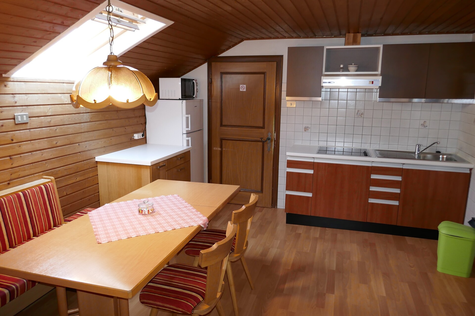 Apartment 7-9 per.