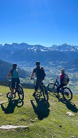 Gipfelbike Camp mit E-MTB · Juni 2026
