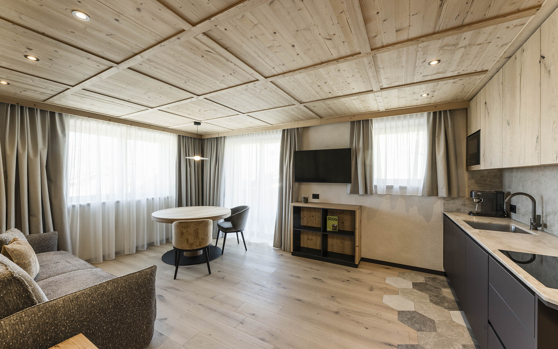 Deluxe apartment 103