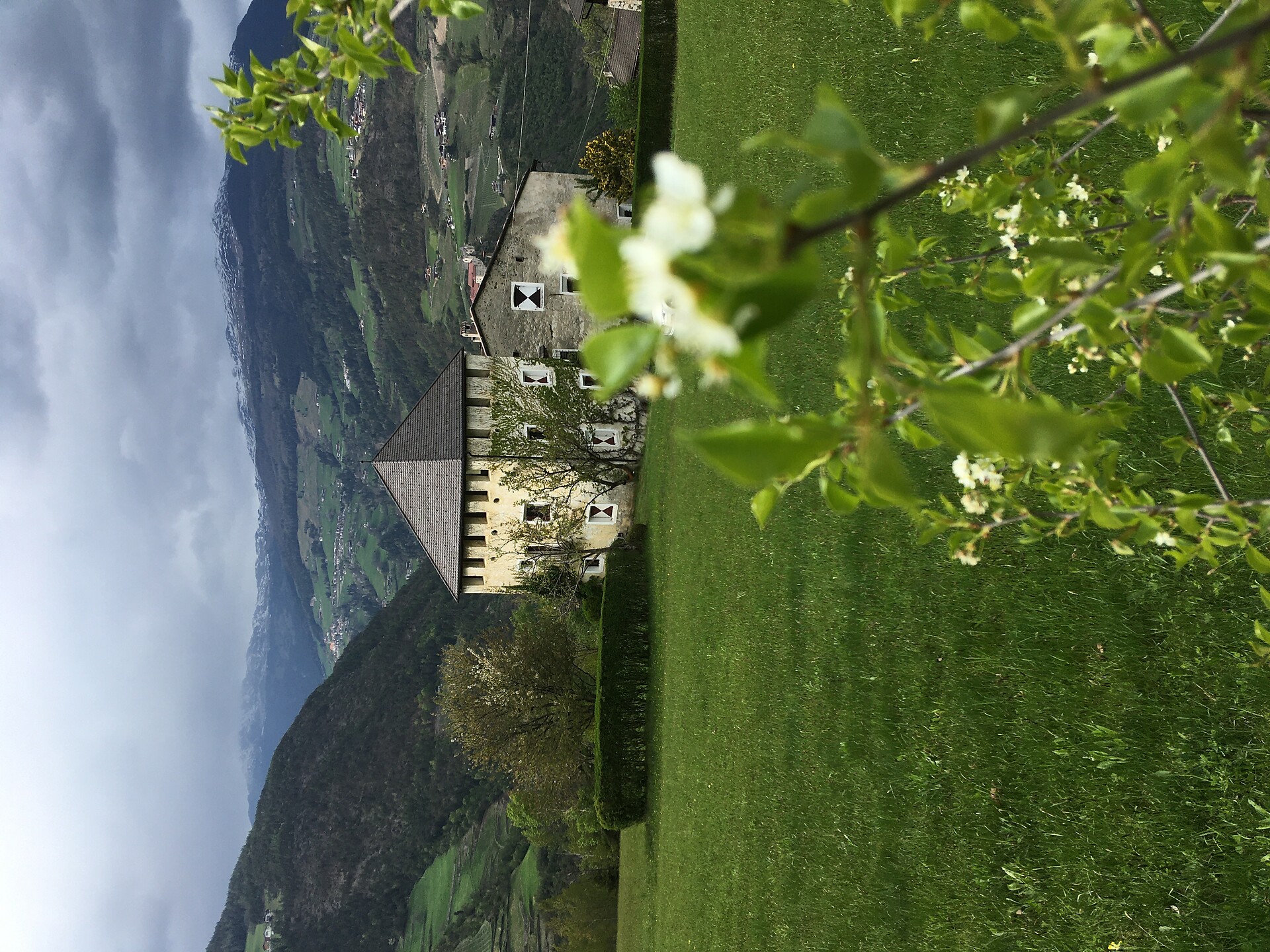 Mittwochs auf Tour: Von Tanürz über Fonteklaus nach Gufidaun - Dolomitenregion Eggental - #1 - suedtirol.info