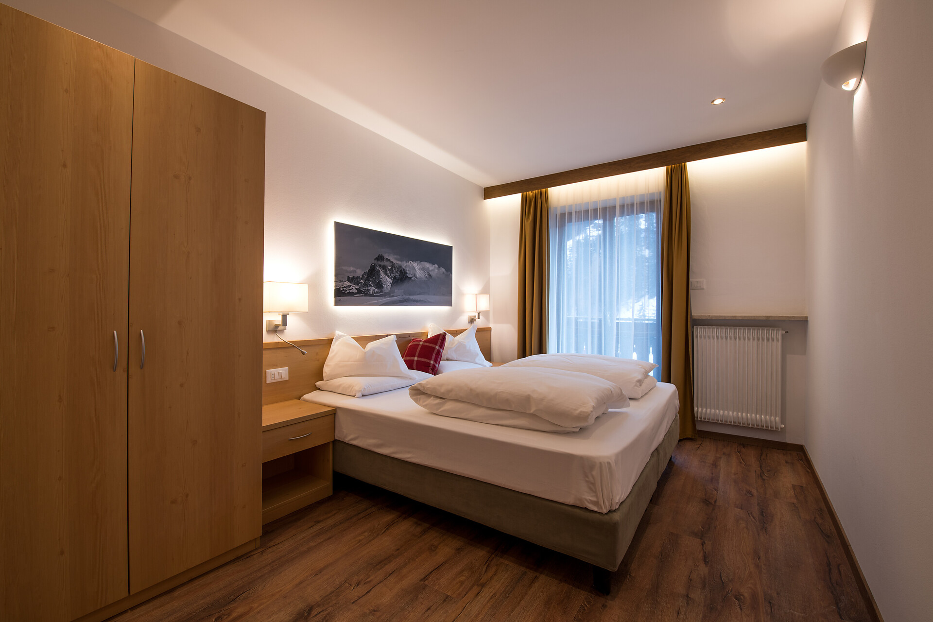 Residence - One-Bedroom Apartment with Balcony