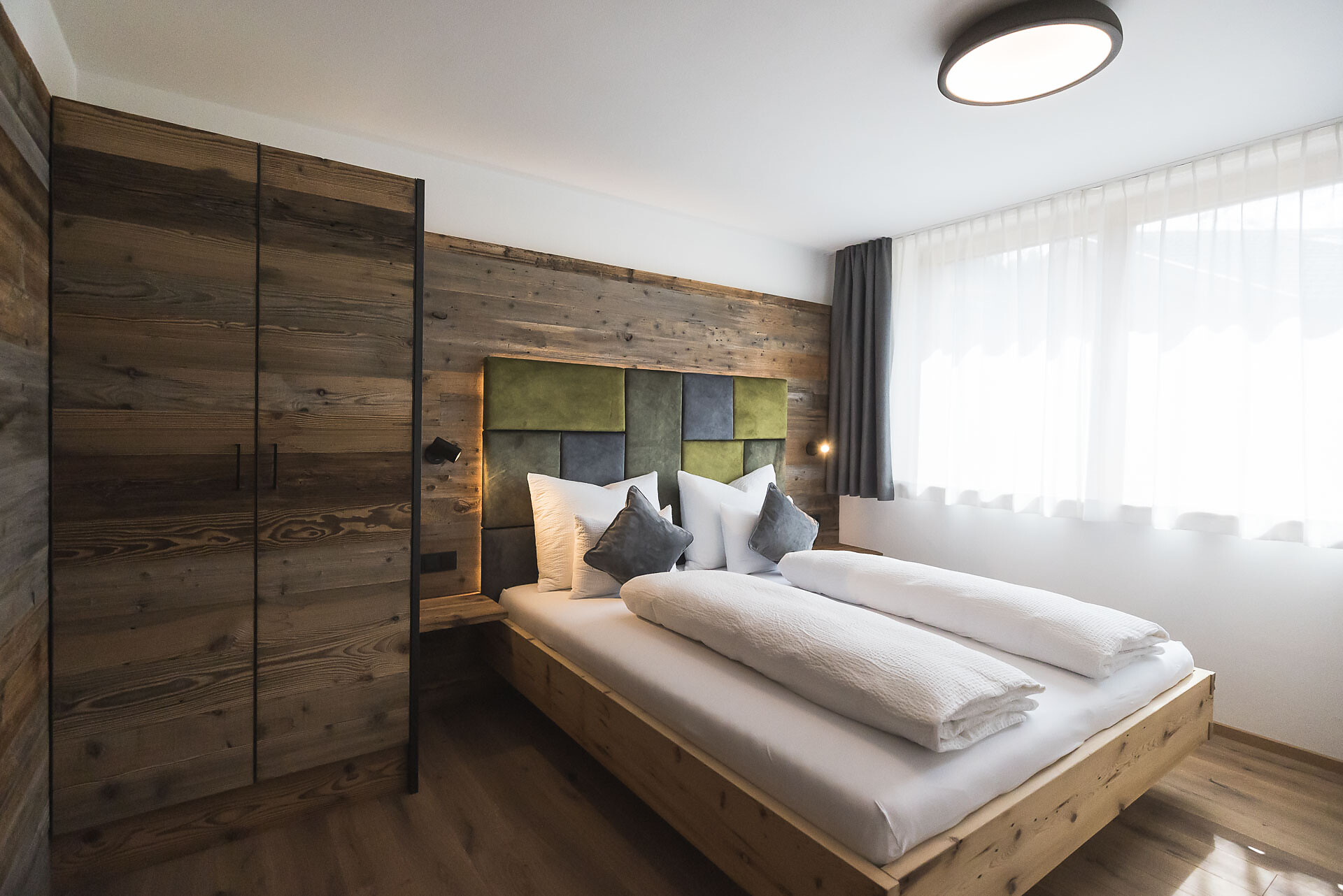 Apartment Kinigschworte