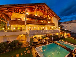 Hotel Alpenhof