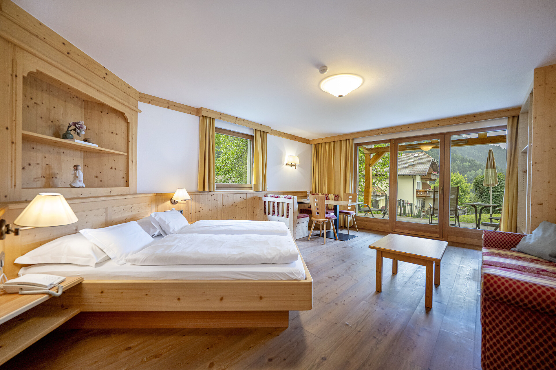 Ferienwohnung mit 2 Schlafzimmern und Garten