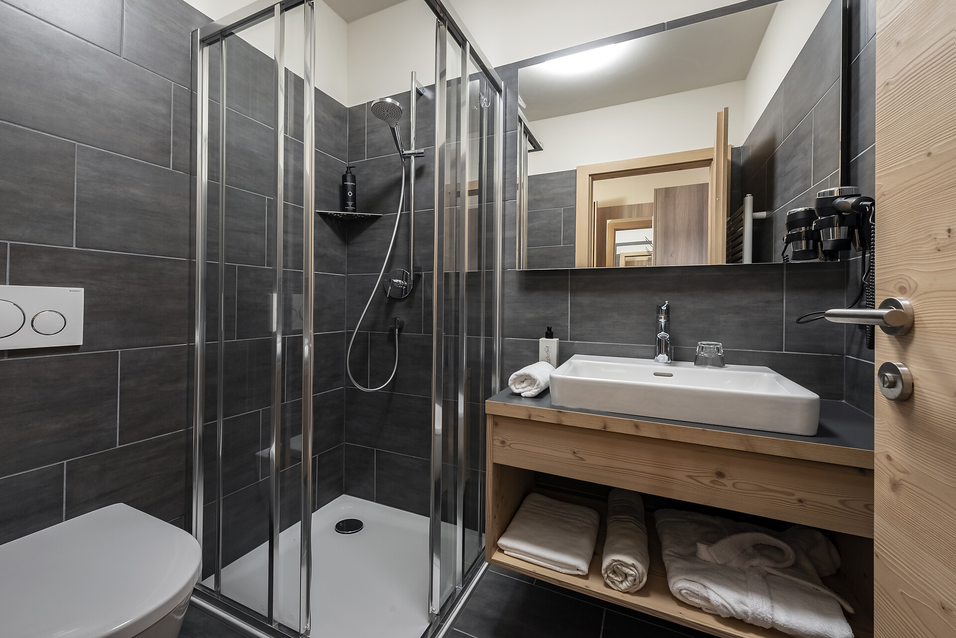 Single Room Junior