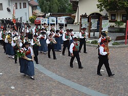 Festival of the Tarres music group