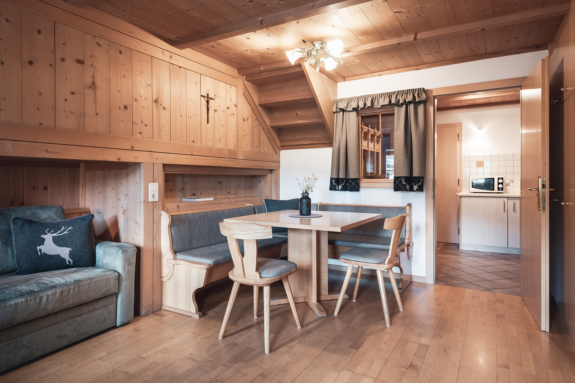 Appartment E