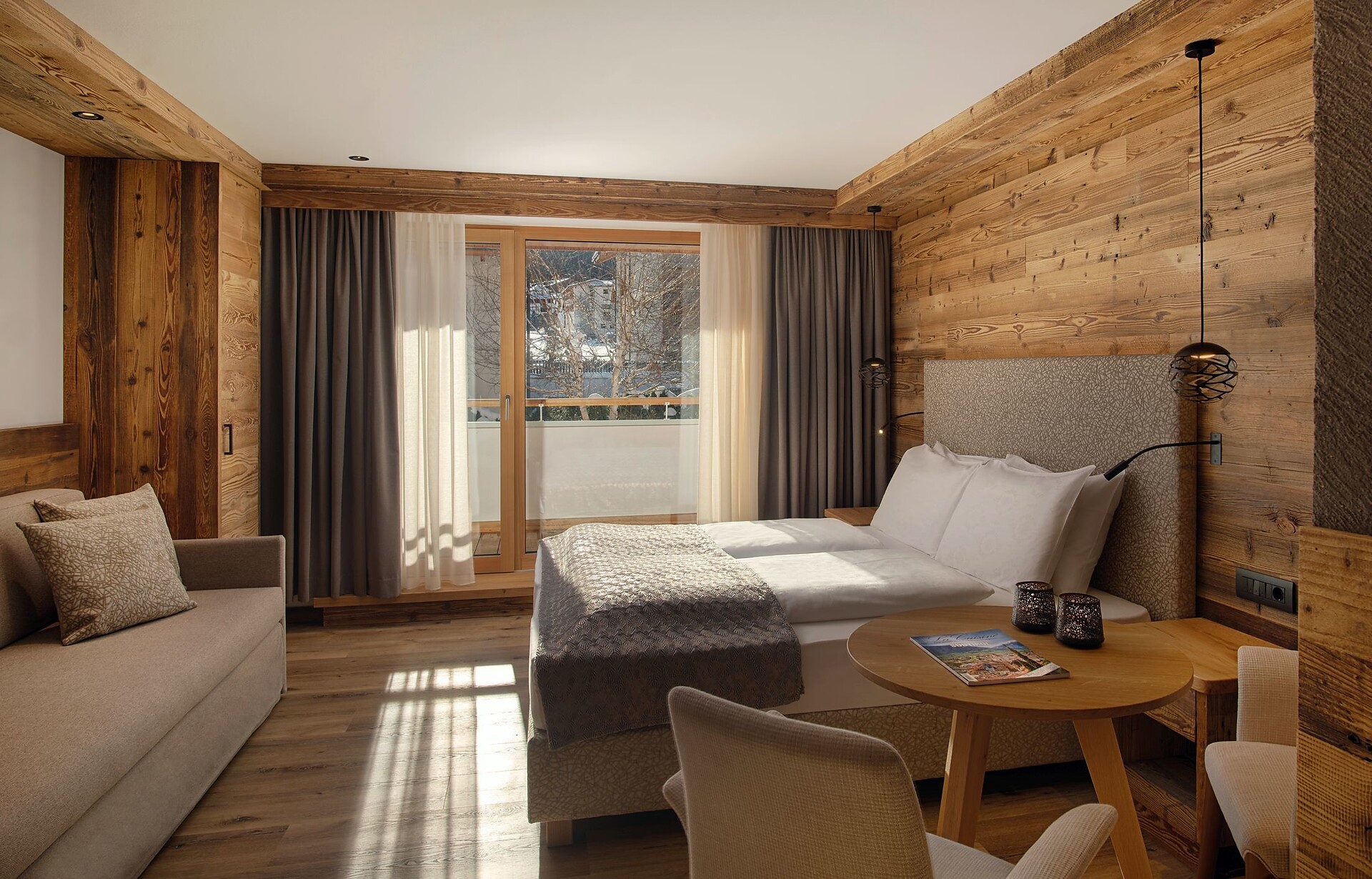 Suite New