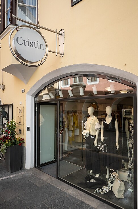 Boutique Cristin