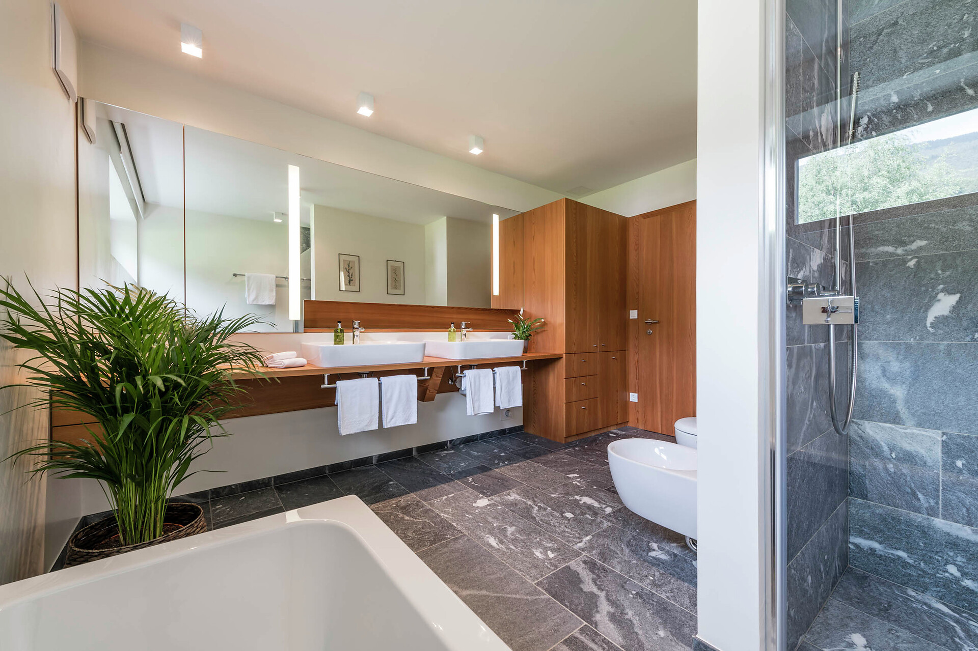 Apartment for 2-6 people