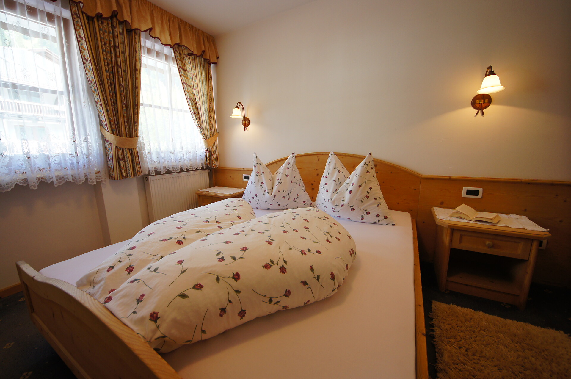Double room - Rosa bianca