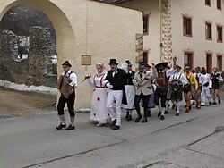 Traditioneller Maschgertanz in Prad