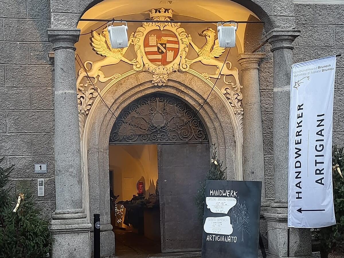 Hand Craft Market in Sternbach Palais