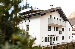 byROSI Apartments