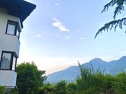 Haus Midi