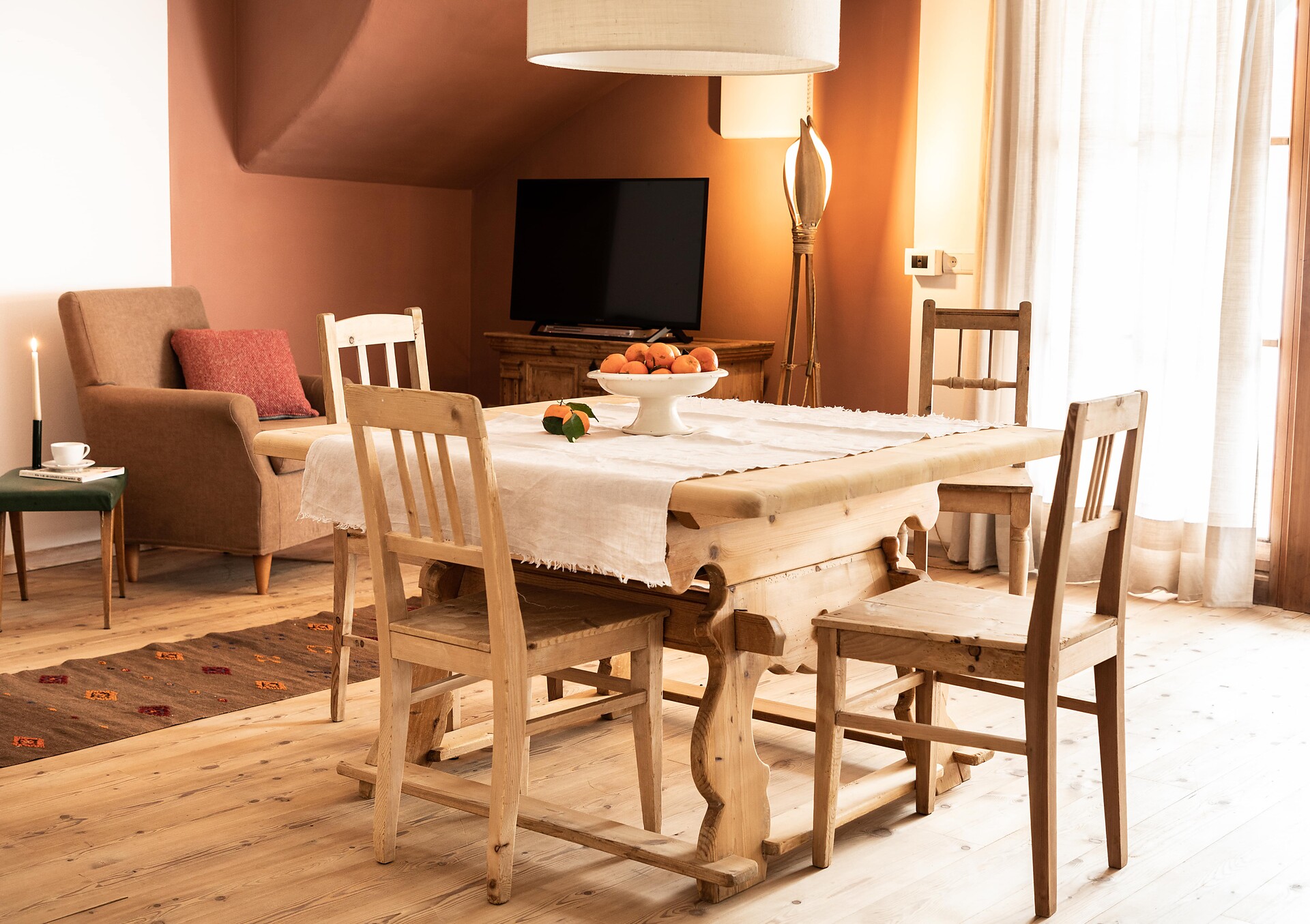 Junior flat