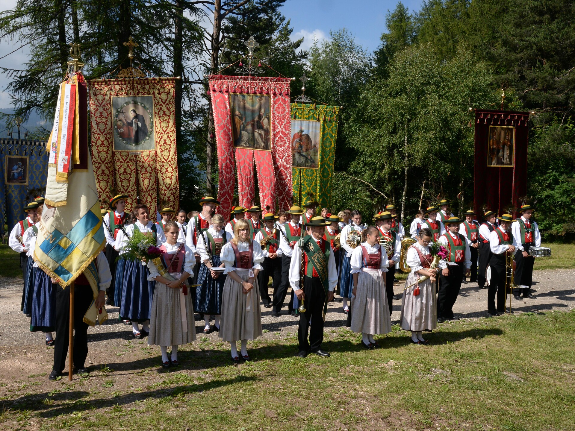 Konzert an Fronleichnam der Musikkapelle Deutschnofen