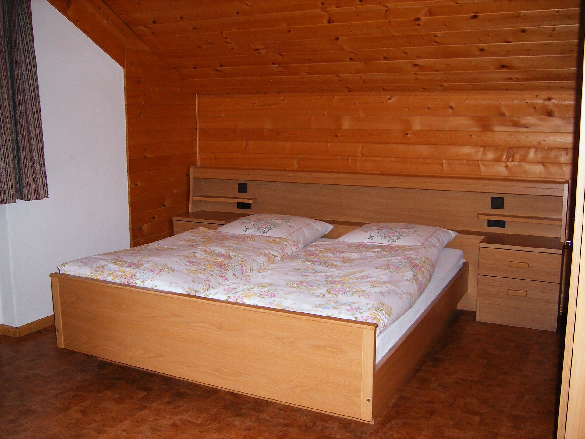 apartment B for 4 - 5 persons