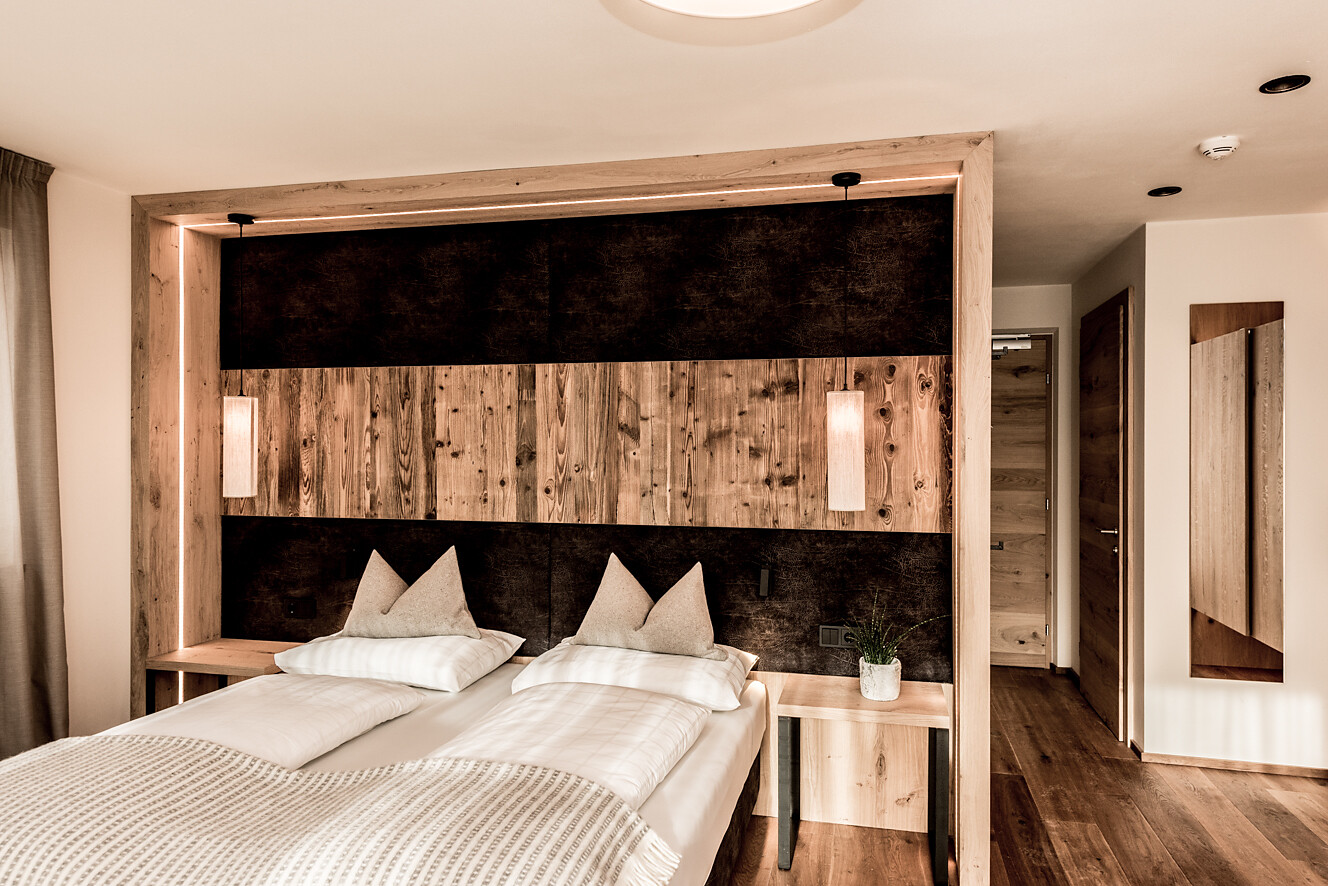 Dolomit De Luxe Zimmer |35 m² | 2-4 Pers.