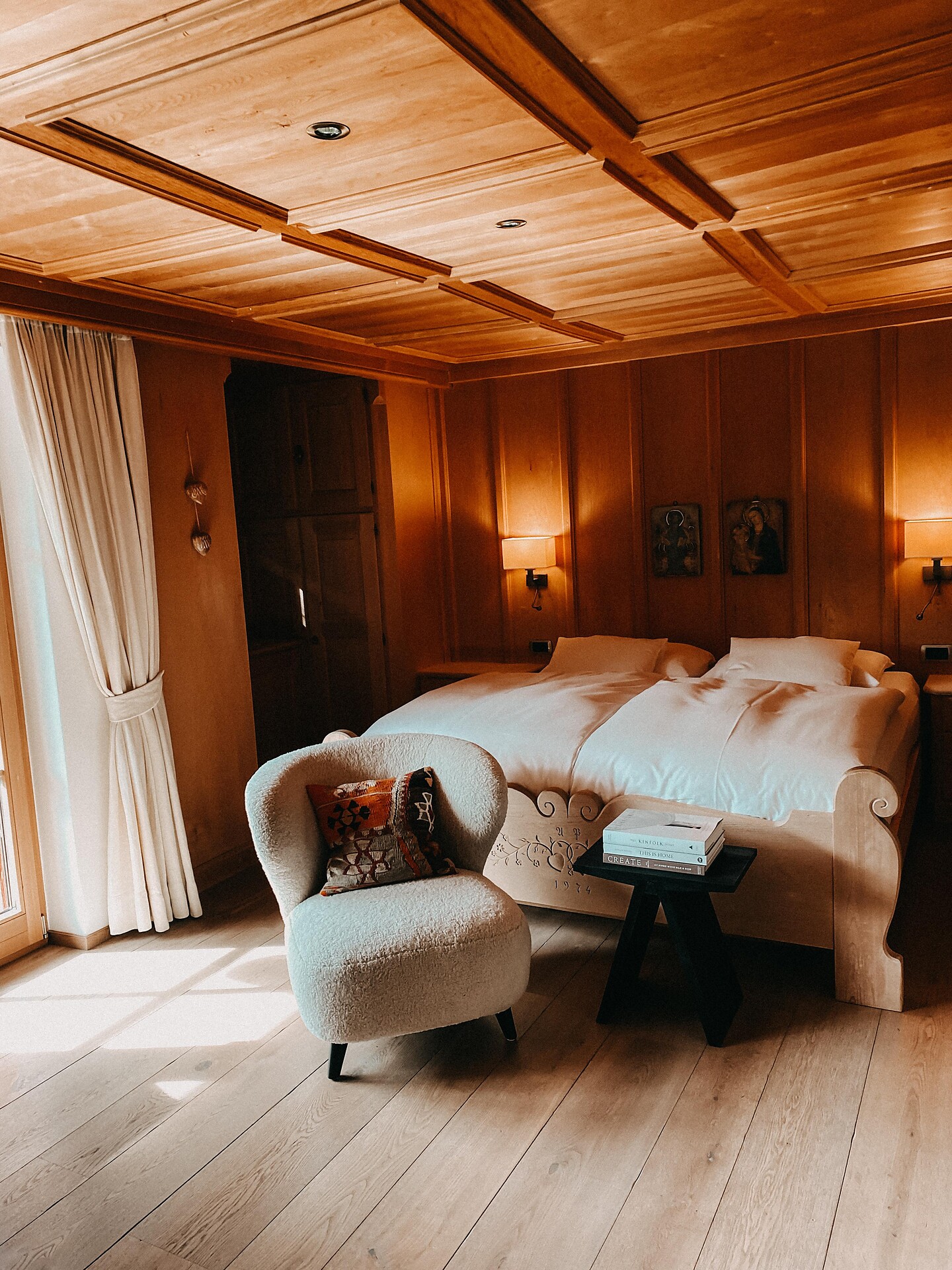 "DOLASILLA" double room with 2 balconys